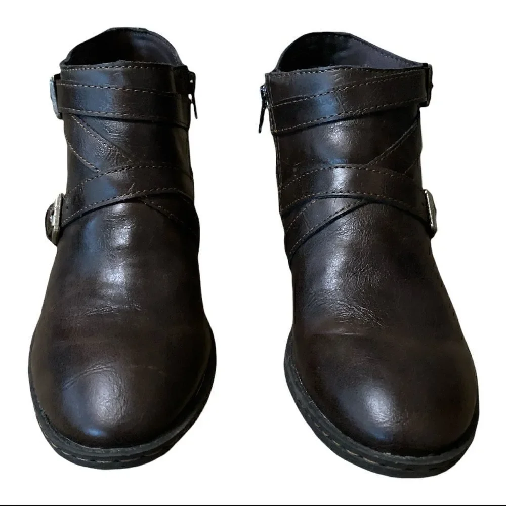 BOC | Born Concept Women’s Buckle Strap Side Zip  Davis Ankle Bootie Brown | 7